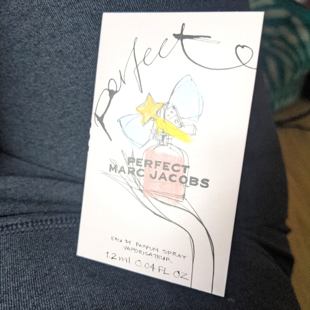 Perfect Marc Jacobs Sample 1.2 mL